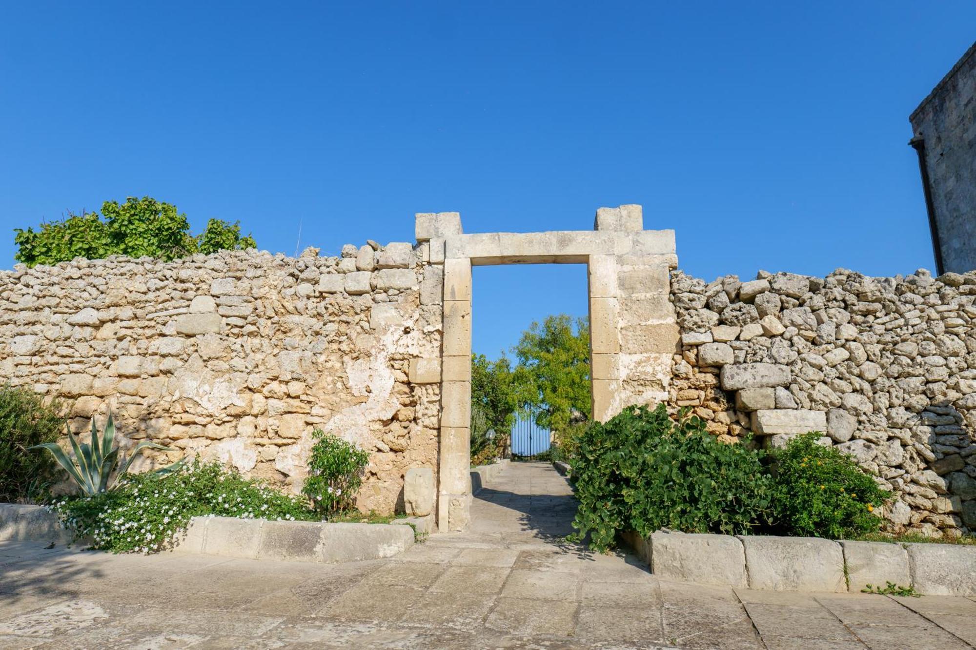Masseria Furca Alimini Exterior photo
